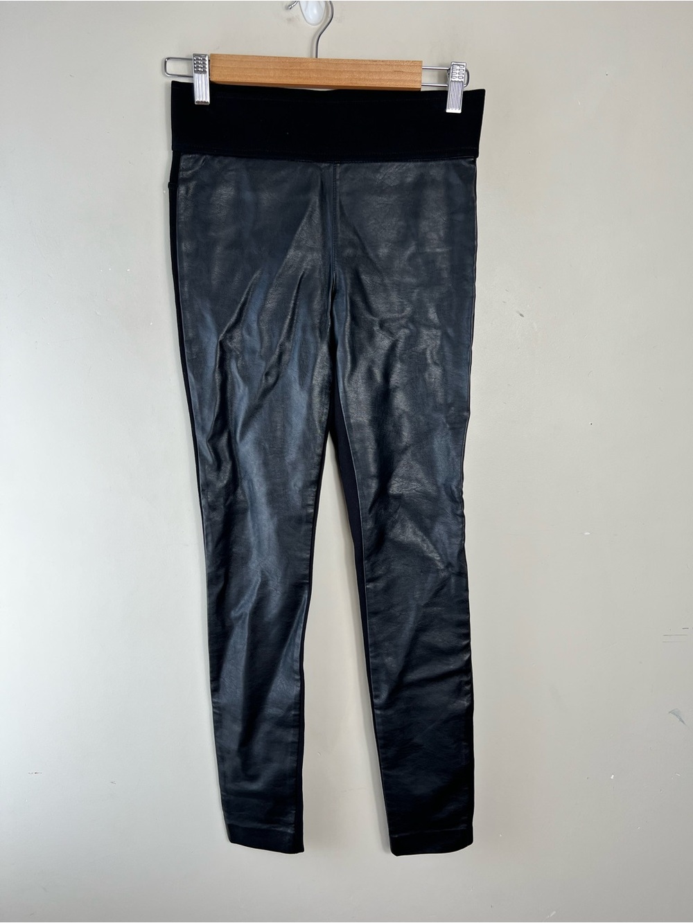 Club Monaco Black Faux Leather Front Legging Stretch Ponte Pants Size 0 Stretch - Picture 2 of 12